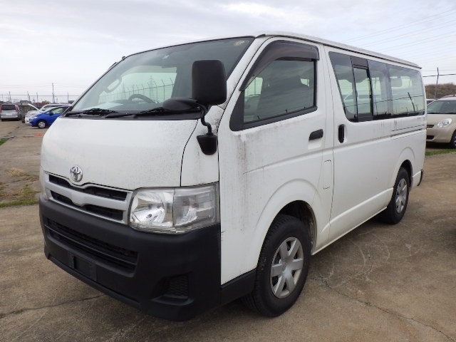 TOYOTA REGIUSACE 2012 Image 23