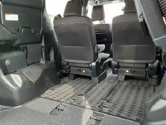 TOYOTA VOXY 2018 Image 15