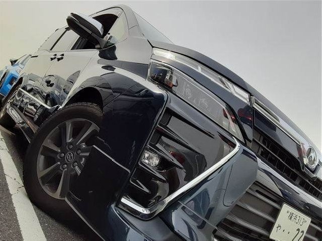 TOYOTA VOXY 2018 Image 23