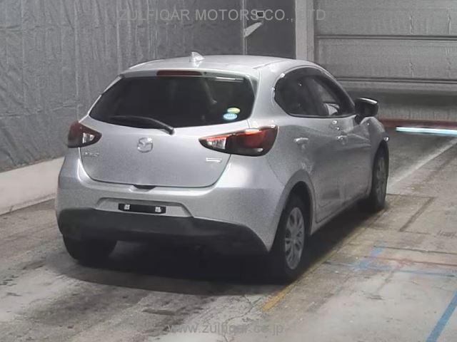 MAZDA DEMIO 2017 Image 2