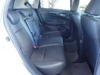 HONDA FIT HYBRID 2017 Image 15