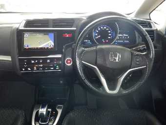HONDA FIT HYBRID 2017 Image 15