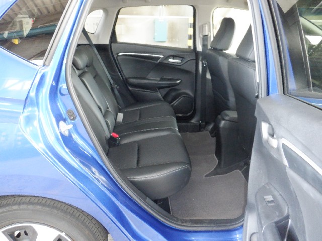 HONDA FIT HYBRID 2017 Image 25