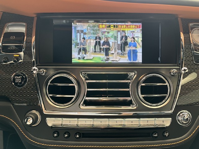 ROLLS ROYCE DAWN 2021 Image 40