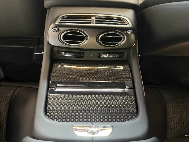 ROLLS ROYCE DAWN 2021 Image 57