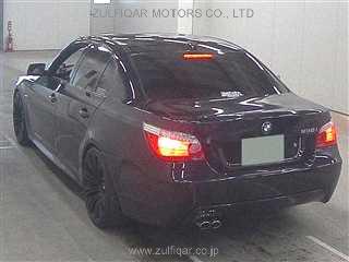 BMW 5 SERIES 2009 Image 2