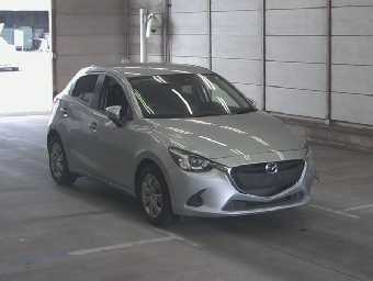 MAZDA DEMIO 2017 Image 1