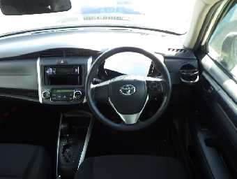 TOYOTA COROLLA FIELDER 2017 Image 16