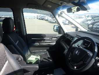 HONDA STEPWGN SPADA 2017 Image 6