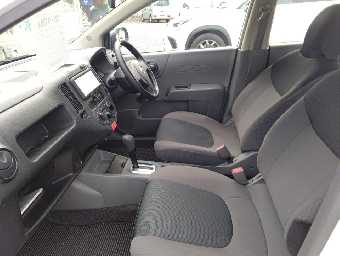 NISSAN A.D S/V 2016 Image 13