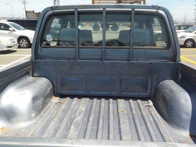 TOYOTA HILUX SPORTS PICK UP 1999 Image 21