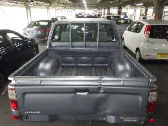 TOYOTA HILUX SPORTS PICK UP 1999 Image 8