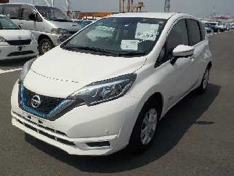 NISSAN NOTE 2018 Image 11