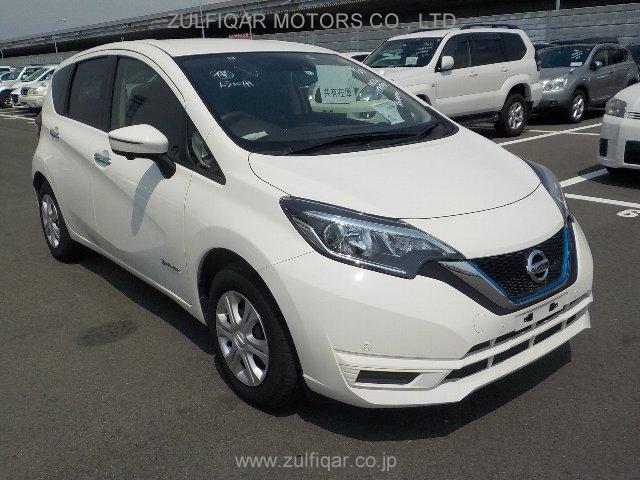 NISSAN NOTE 2018 Image 12