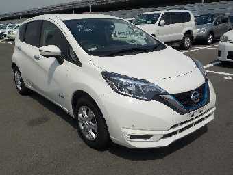 NISSAN NOTE 2018 Image 12