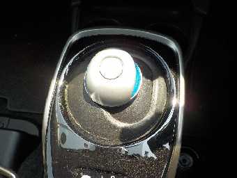 NISSAN NOTE 2018 Image 6