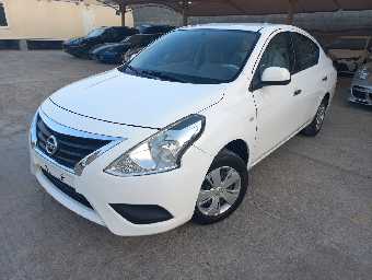 NISSAN SUNNY 2019 Image 1