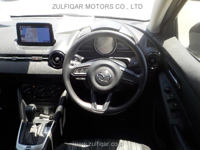 MAZDA DEMIO 2018 Image 3