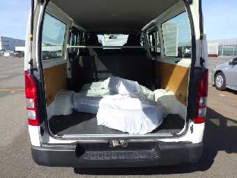 TOYOTA HIACE 2017 Image 11