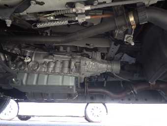 TOYOTA HIACE 2017 Image 6