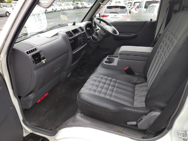 MAZDA BONGO 2017 Image 20