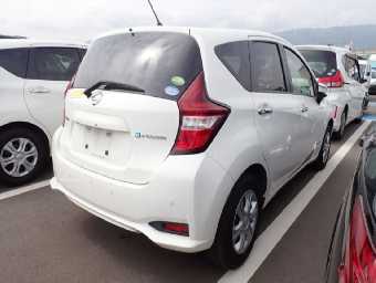 NISSAN NOTE 2018 Image 3