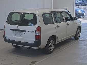 TOYOTA SUCCEED 2017 Image 2