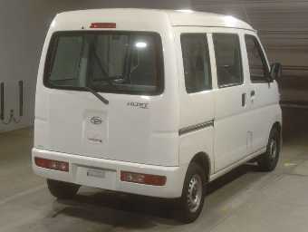 DAIHATSU HIJET CARGO 2017 Image 2