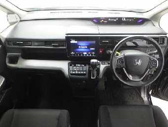 HONDA STEPWGN SPADA 2018 Image 3