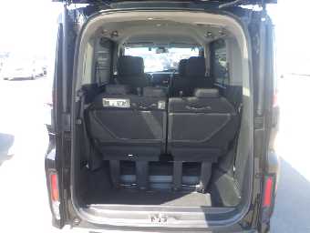 HONDA STEPWGN SPADA 2018 Image 17