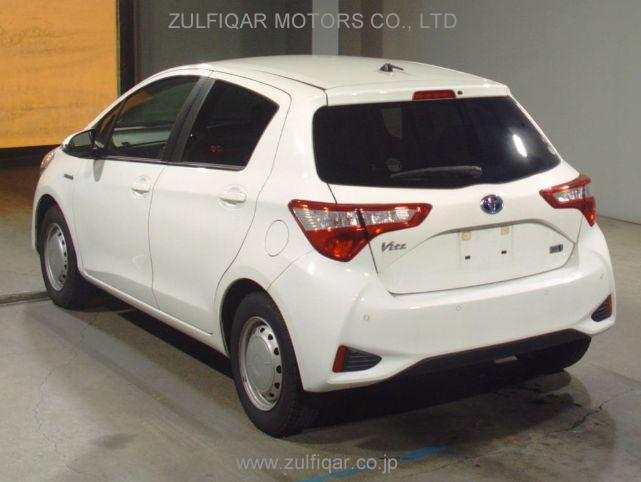 TOYOTA VITZ 2019 Image 4