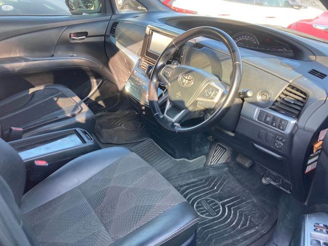 TOYOTA ESTIMA 2017 Image 31