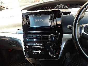 TOYOTA ESTIMA 2017 Image 9