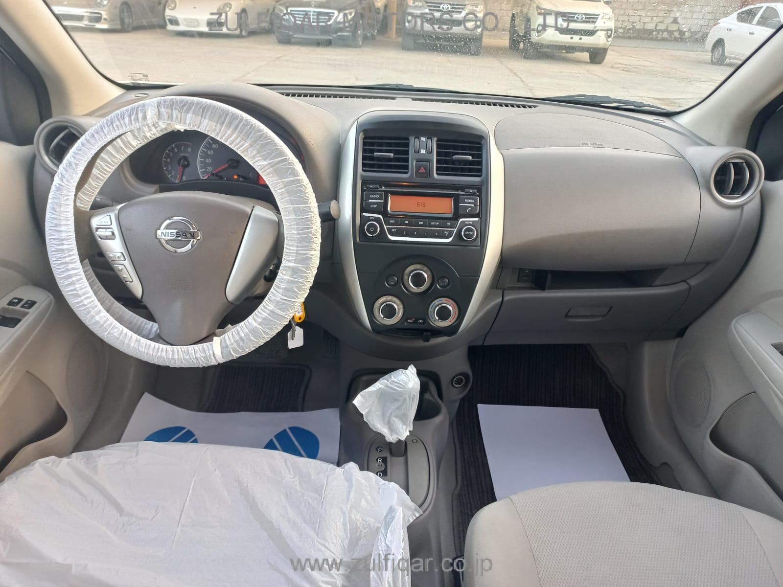 NISSAN SUNNY 2019 Image 11