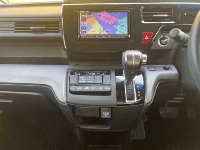 HONDA STEPWGN SPADA 2017 Image 22