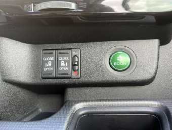 HONDA STEPWGN SPADA 2017 Image 26