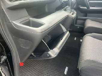 HONDA STEPWGN SPADA 2017 Image 32