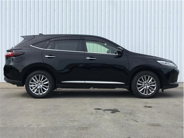 TOYOTA HARRIER 2020 Image 26