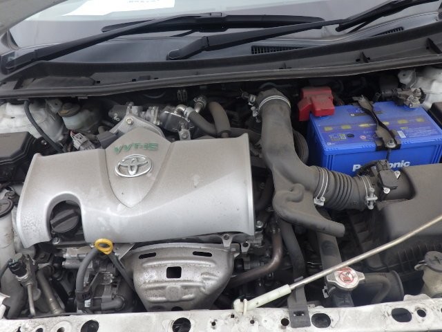 TOYOTA COROLLA AXIO 2017 Image 24