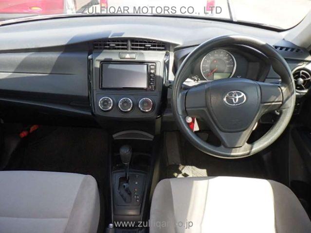 TOYOTA COROLLA AXIO 2017 Image 6