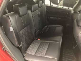 TOYOTA HARRIER 2018 Image 7