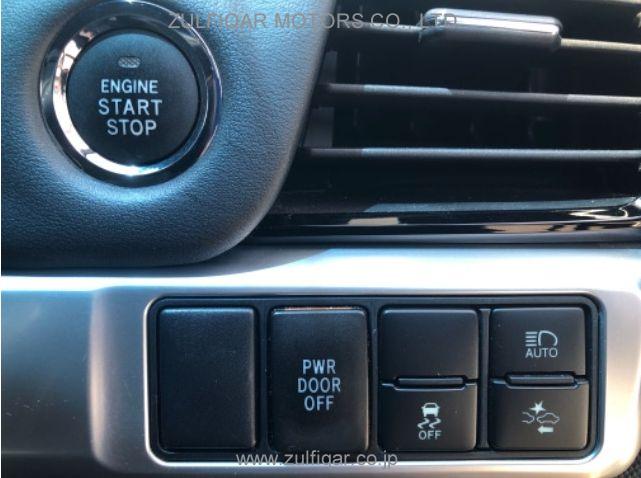 TOYOTA ESTIMA 2016 Image 5