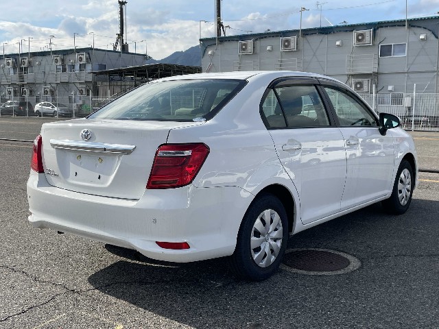 TOYOTA COROLLA AXIO 2017 Image 21