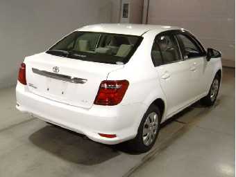 TOYOTA COROLLA AXIO 2017 Image 2