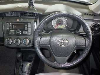 TOYOTA COROLLA AXIO 2017 Image 6