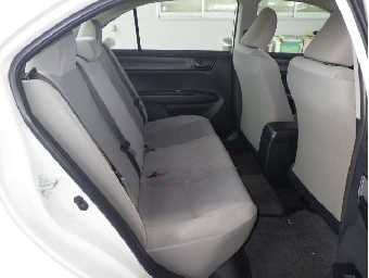 TOYOTA COROLLA AXIO 2017 Image 7