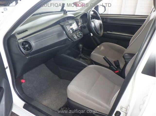 TOYOTA COROLLA AXIO 2017 Image 8
