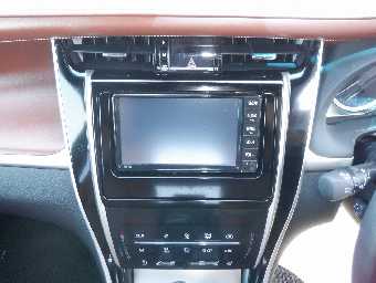 TOYOTA HARRIER 2020 Image 6