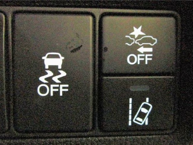 HONDA STEPWGN SPADA 2018 Image 24