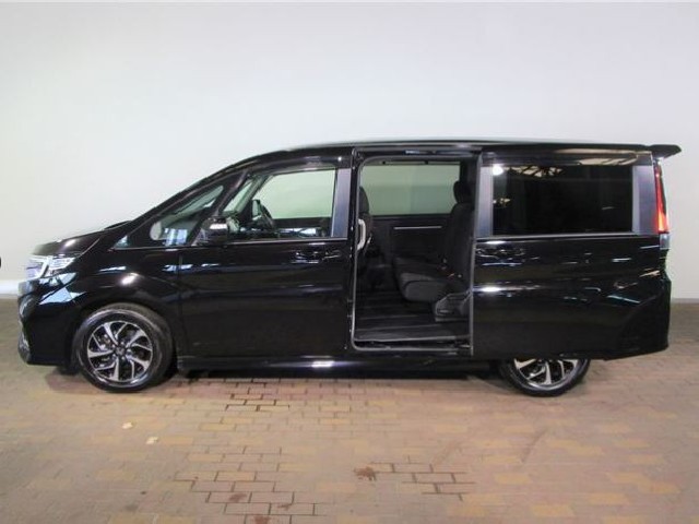 HONDA STEPWGN SPADA 2018 Image 31